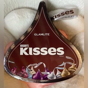 Hershey’s Kisses X GLAMLITE PR Box Collection - New